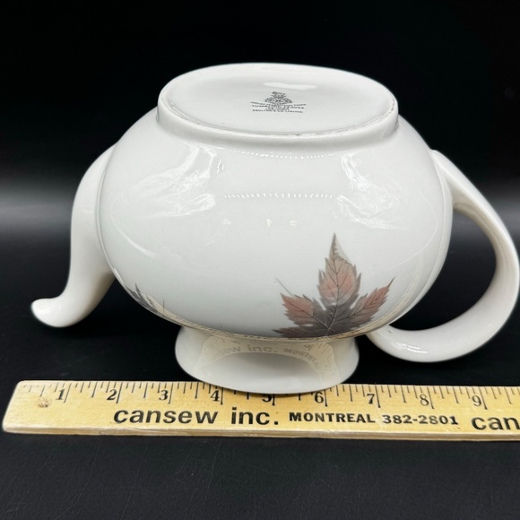 Royal Doulton Tumbling Leaves Teapot Translucent China England - Picture 5 of 6